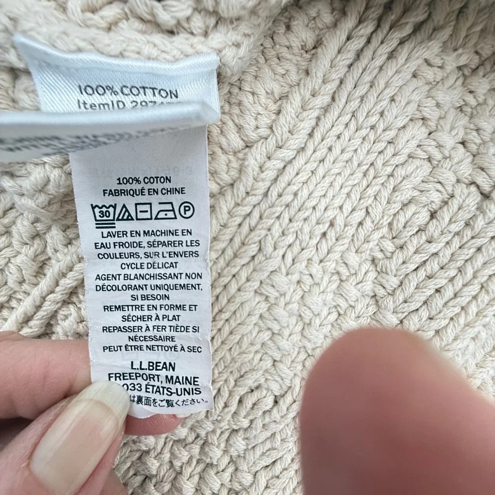 L.L. Bean Signature ll bean